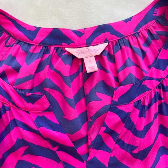 Lilly Pulitzer Silk Moxy Seagull Bird Chevron Blouse “Pop Pink I Got Lucky” Top - Picture 11 of 12